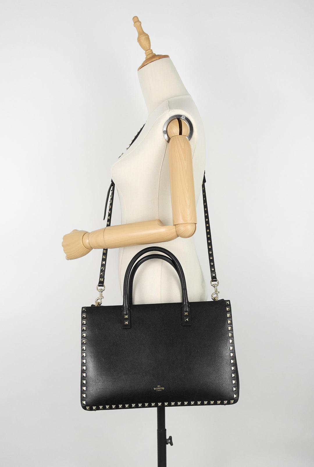 rockstud convertible leather tote bag