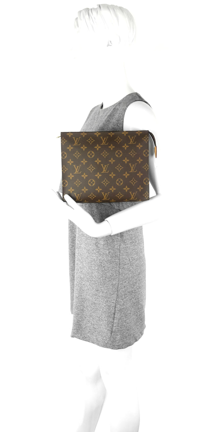 toiletry 26 monogram canvas pouch