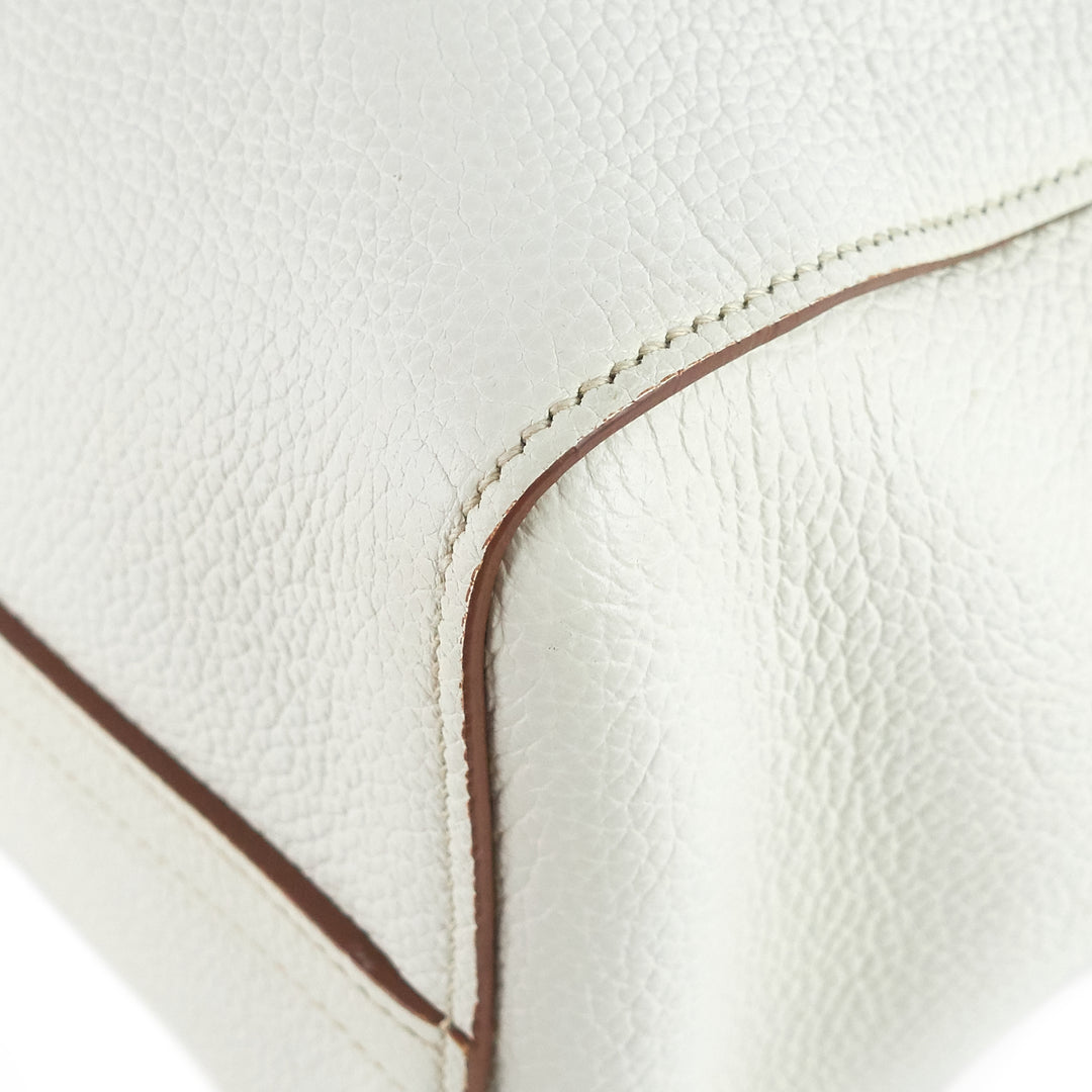 dual strap convertible medium vitello daino leather tote bag