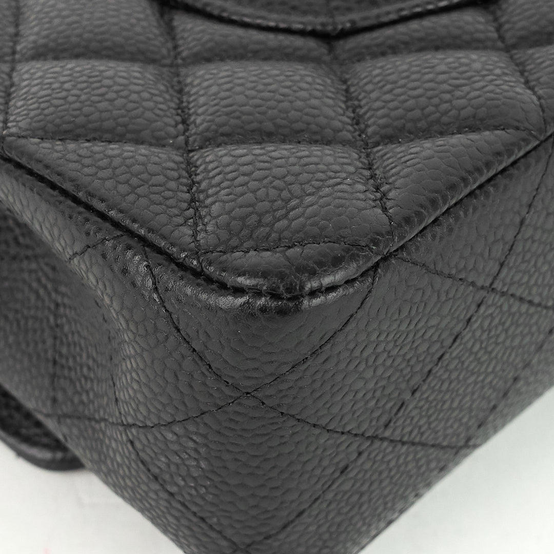classic double flap medium caviar shoulder bag