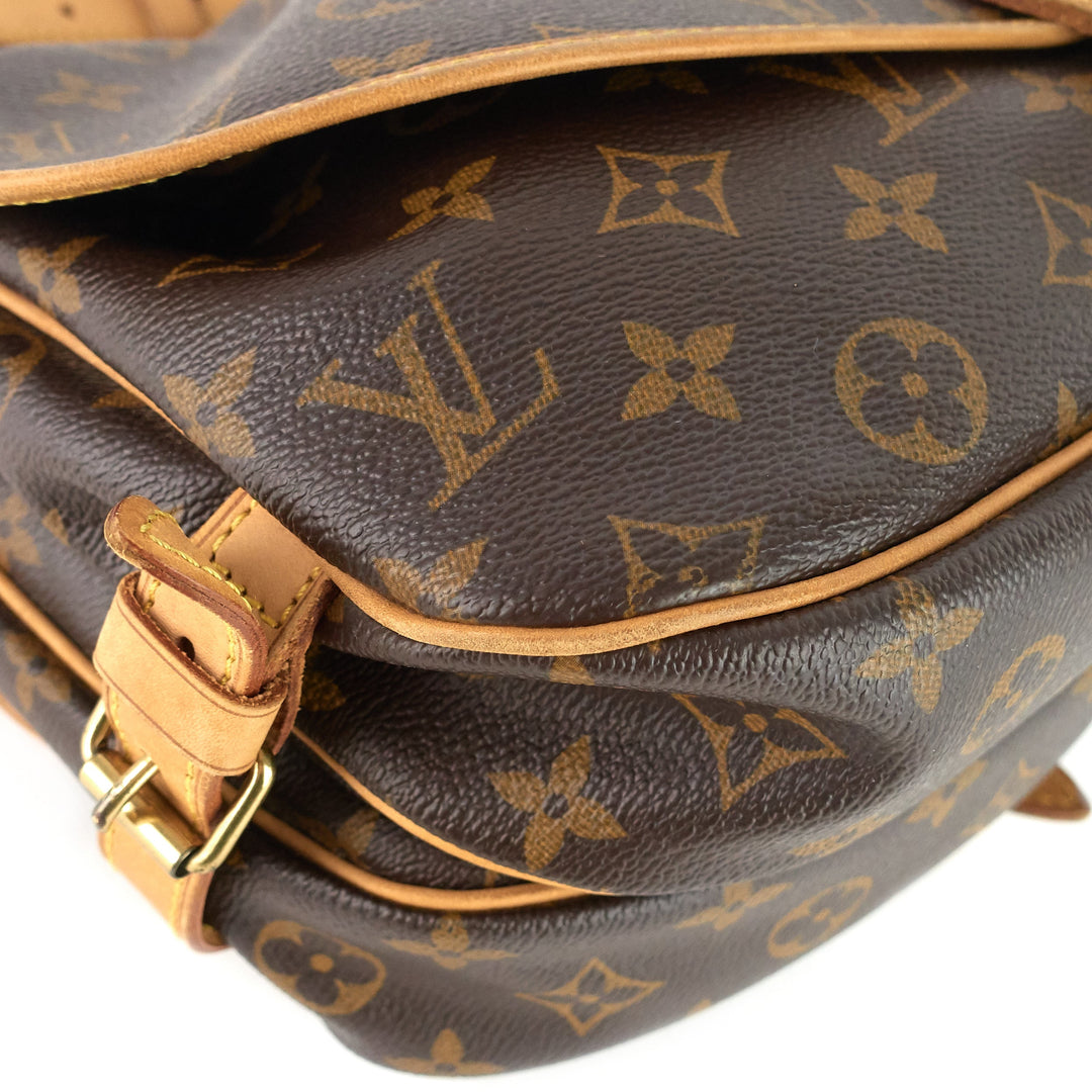 saumur 30 monogram canvas bag