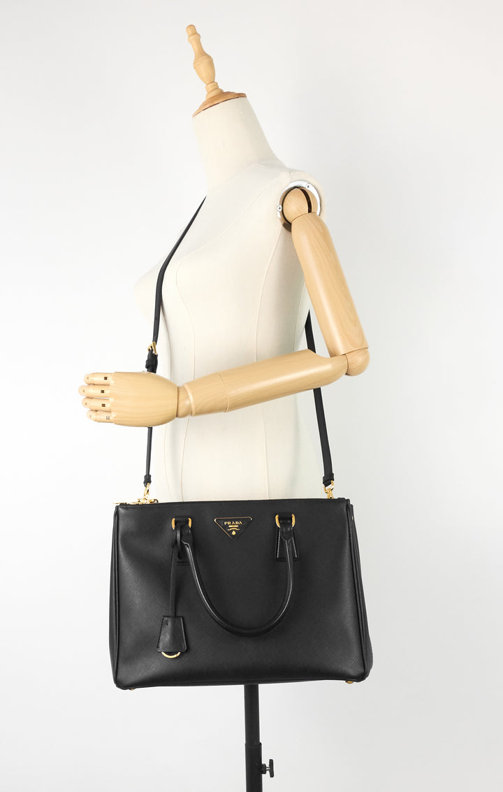 double zip lux medium saffiano leather tote bag