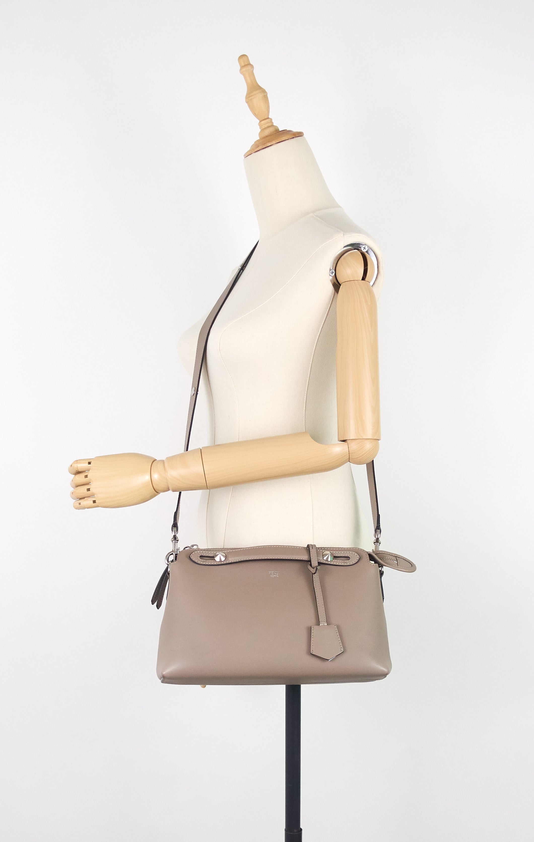 By the Way Medium Calfskin Leather Bag – Poshbag Boutique