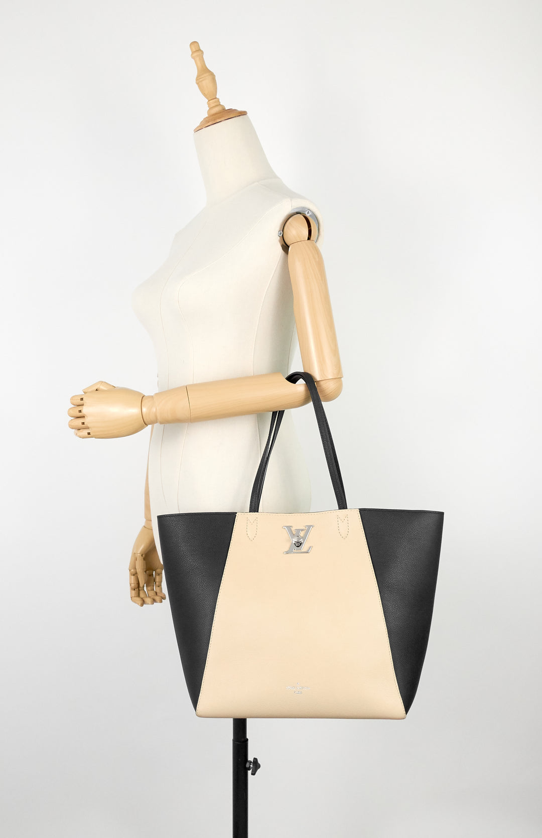 Louis Vuitton Calfskin Lockme Cabas Tote, Louis Vuitton Handbags