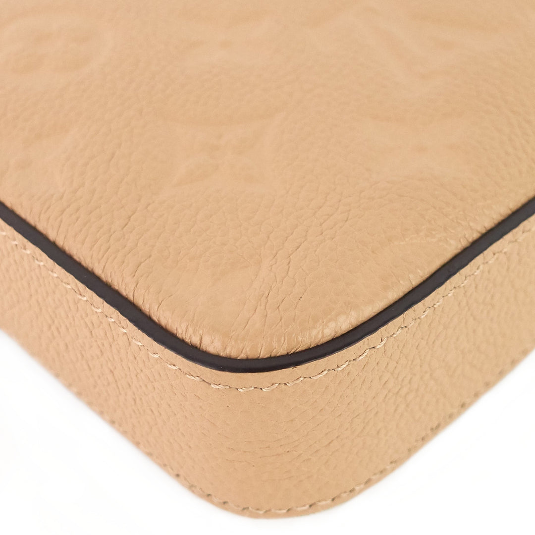 pochette félicie monogram empreinte leather chain wallet bag