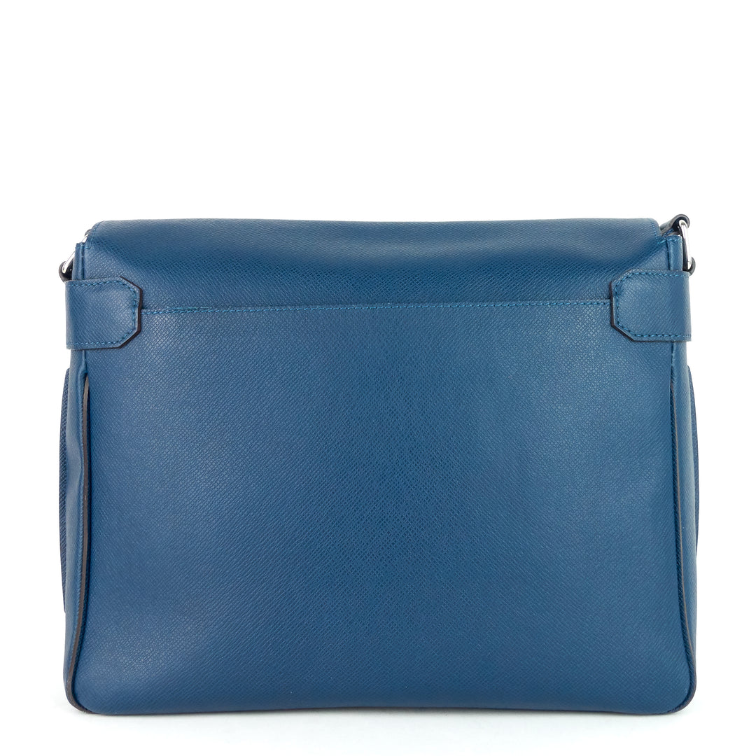 roman mm taiga leather messenger bag