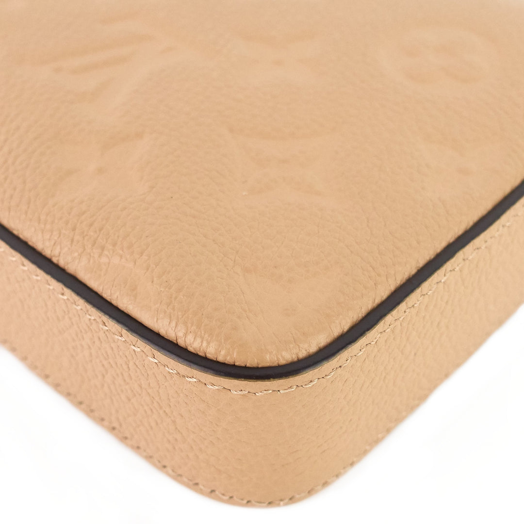 pochette félicie monogram empreinte leather chain wallet bag