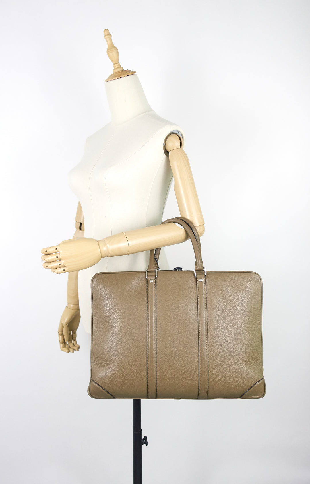 porte-documents jour pm taurillon leather briefcase bag