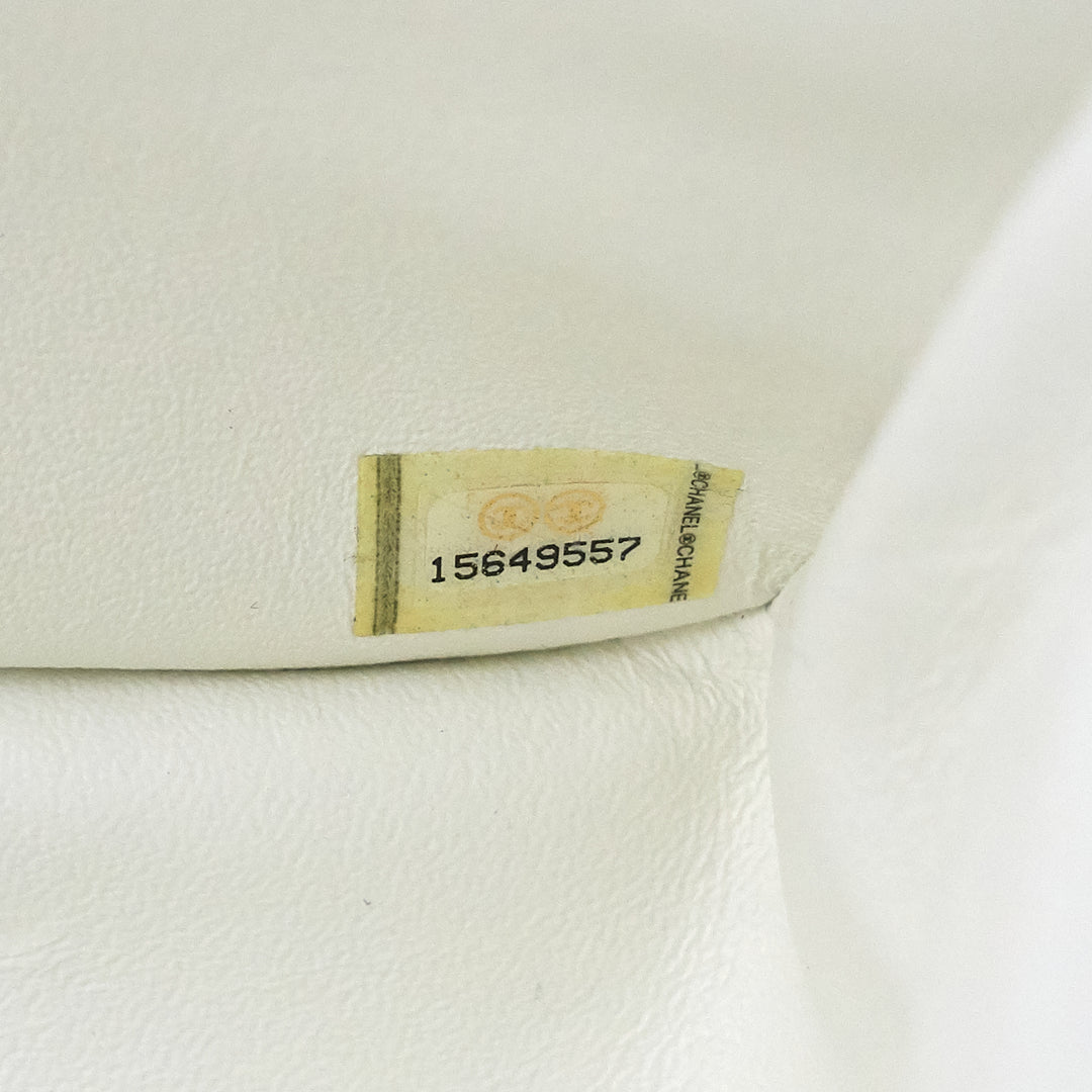 double flap jumbo caviar leather shoulder bag