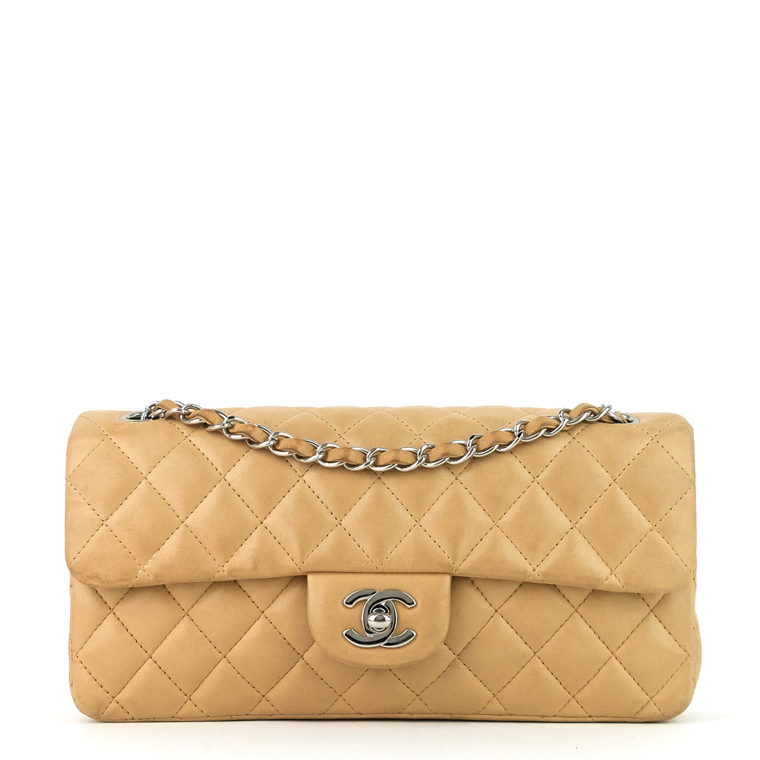 Pre-Owned Chanel East West Quilted Lambskin Flap Bag