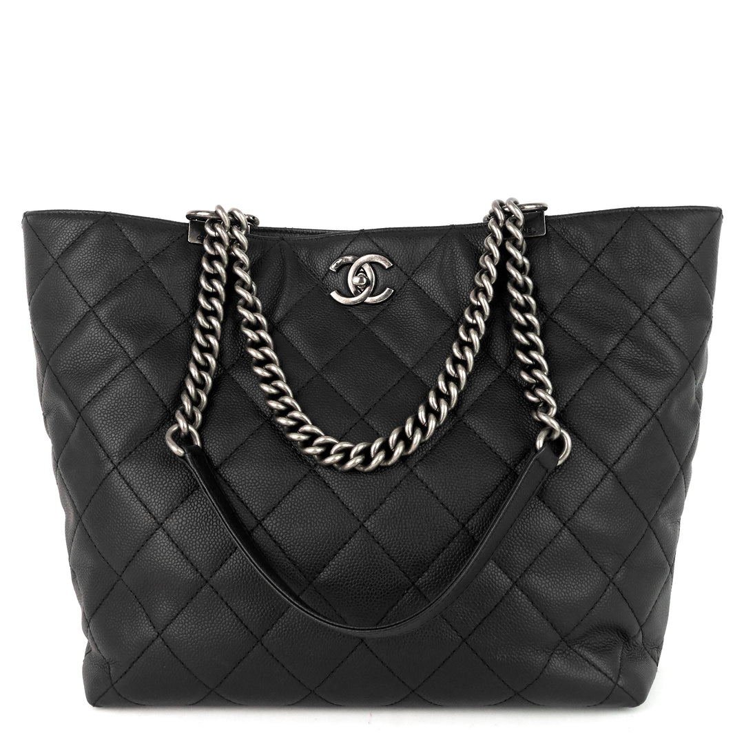 shopping in chains large calf leather bag