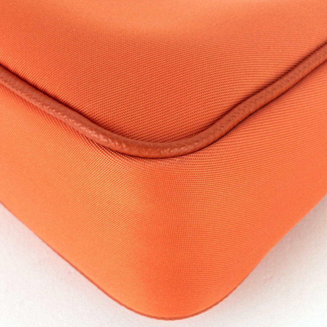 re-edition micro nylon bag