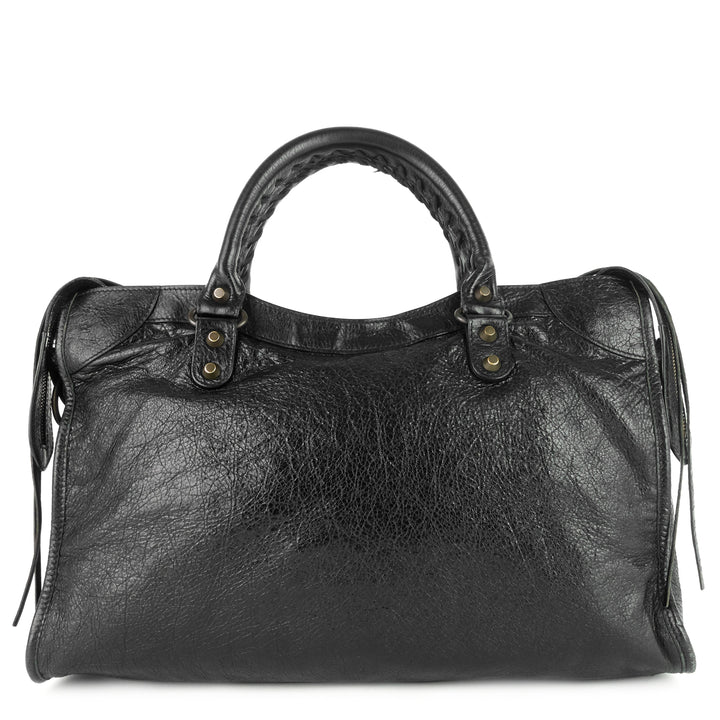 city classic studs medium lambskin leather bag