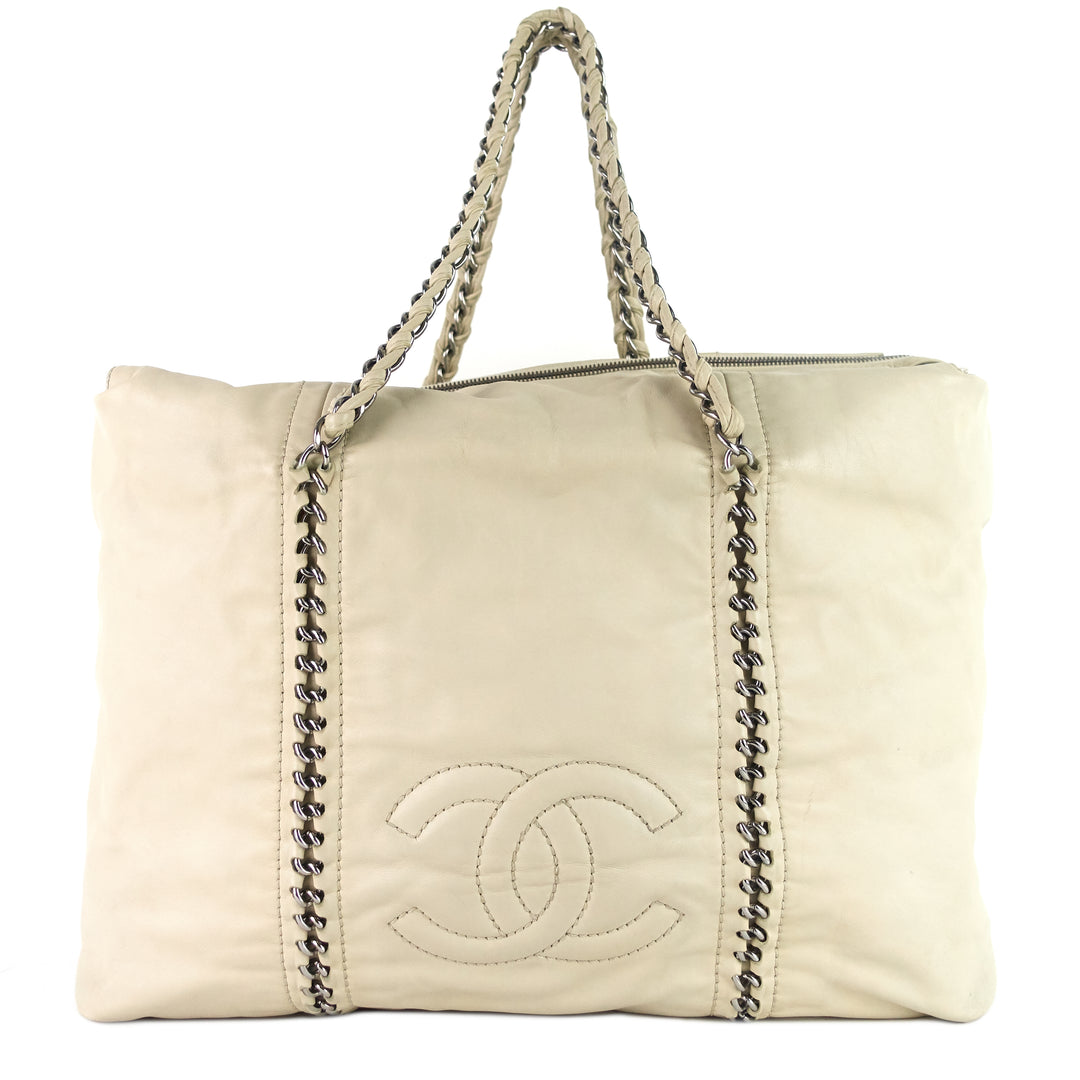 Chanel Leather Modern Chain Tote (SHF-16098) – LuxeDH