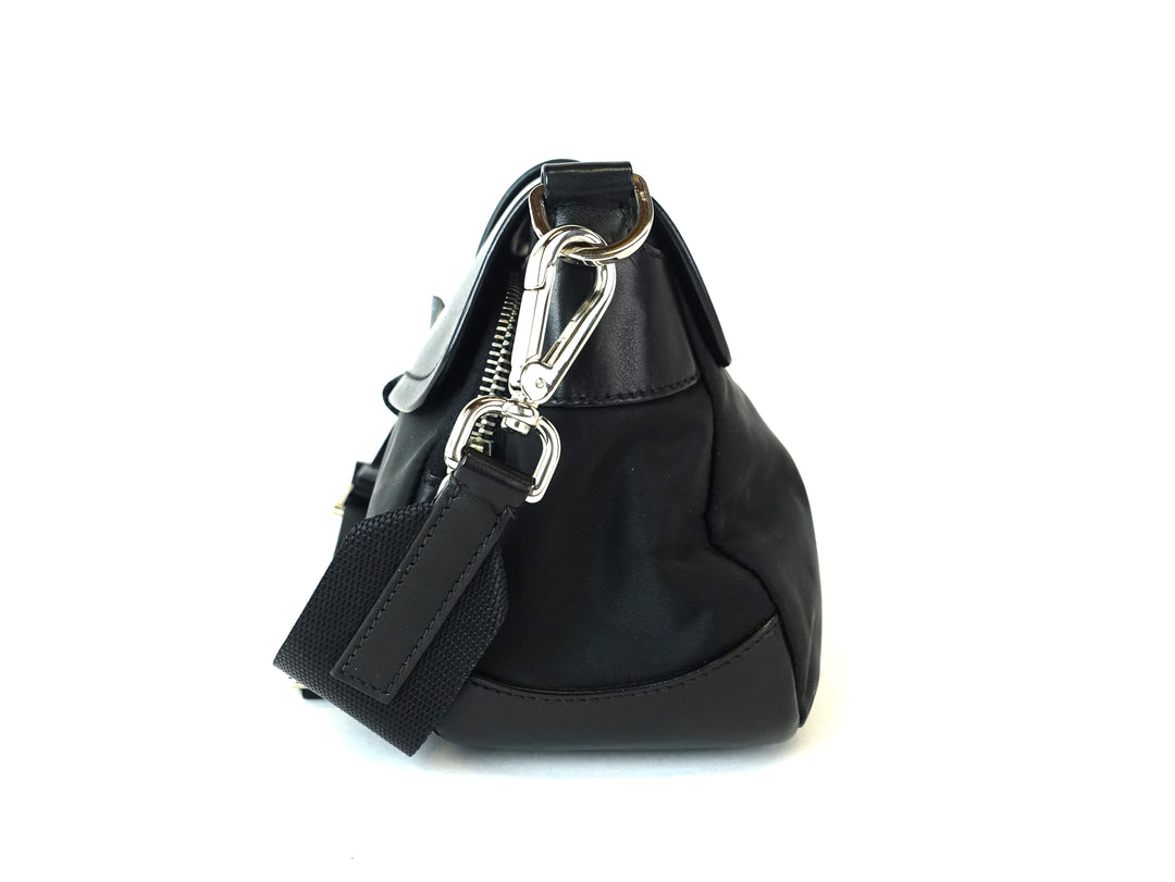 tessuto nylon and leather buckle bag
