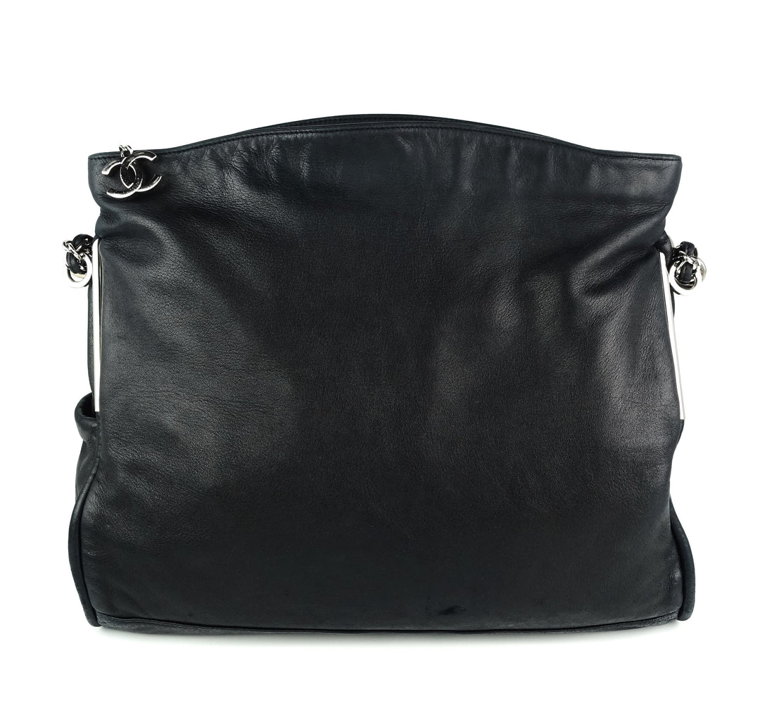 smooth lambskin leather cc pull tab tote bag
