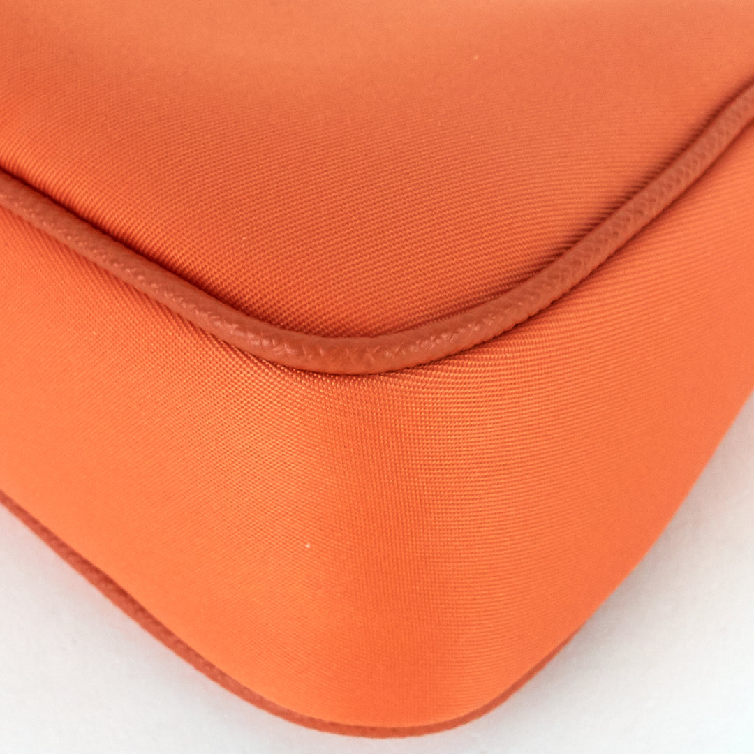 re-edition micro nylon bag