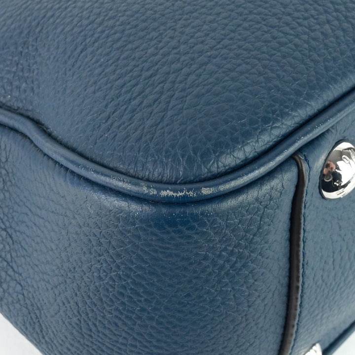 armand taurillon leather messenger bag