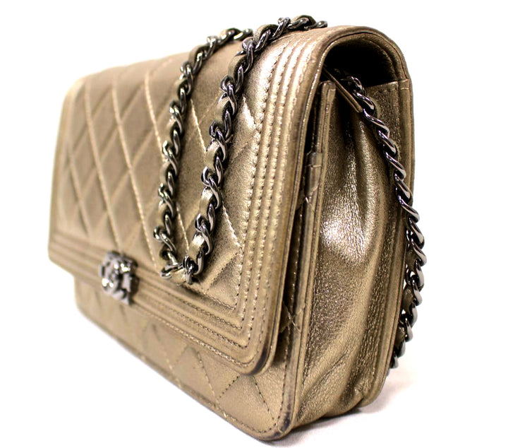 boy wallet on chain quilted lambskin leather crossbody bag