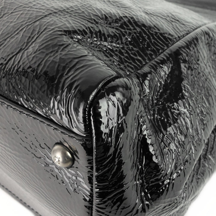 peekaboo large crinkled patent leather bag