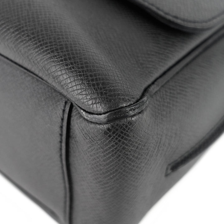 roman mm taiga leather messenger bag