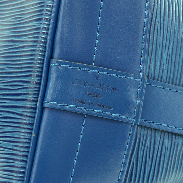 noe blue epi leather large shoulder bag