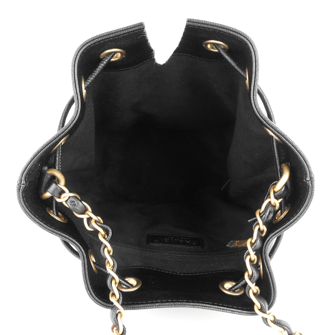 deauville drawstring studded caviar bucket bag