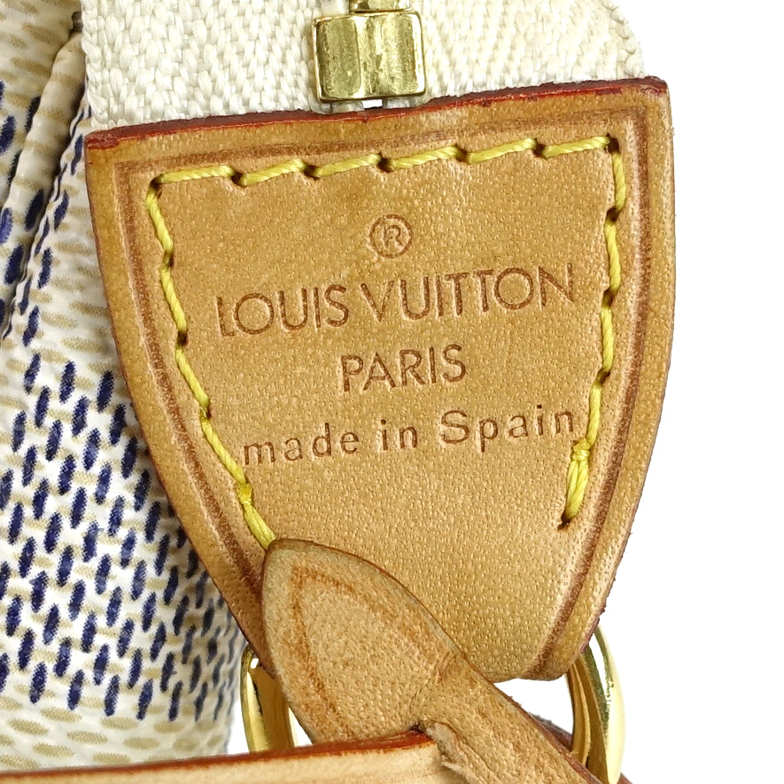 Louis Vuitton Pochette Accessoires Damier Azur Canvas ○ Labellov