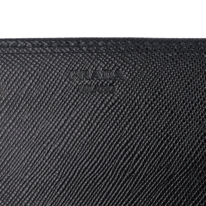 bifold large saffiano leather wallet