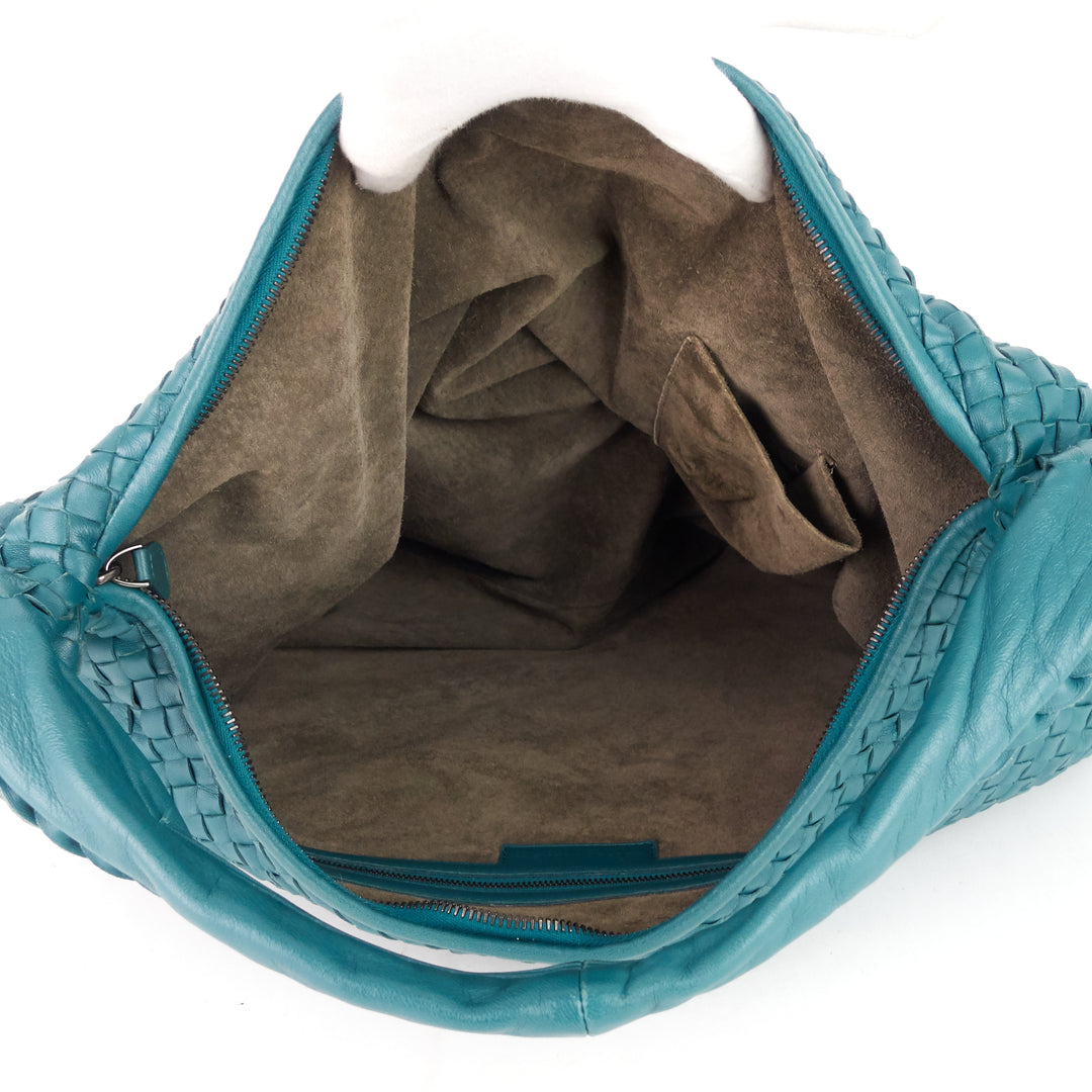 maxi veneta intrecciato nappa leather bag