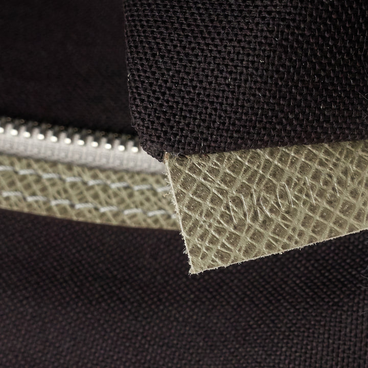 milo taiga leather messenger bag