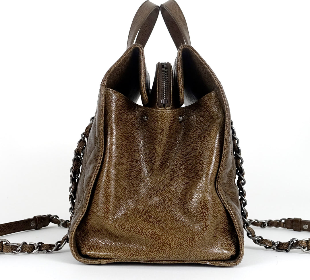 cc crave quilted glazed caviar leather tote bag