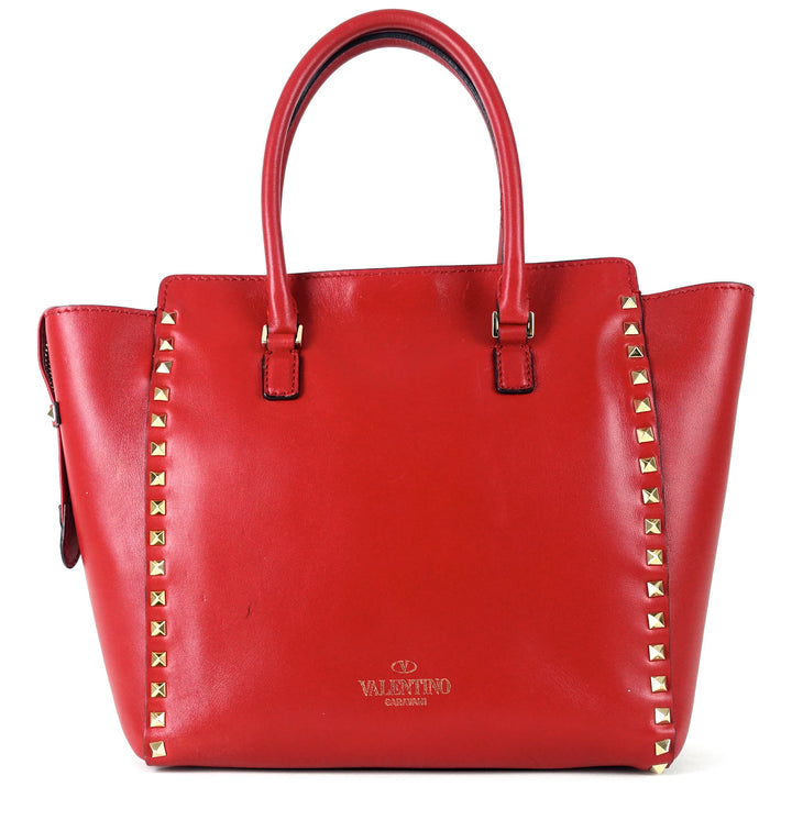 rockstud smooth leather medium handbag