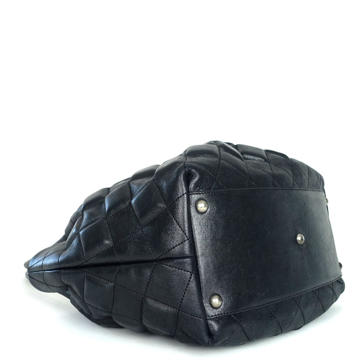 sloane square quilted calfskin leather shoulder bag