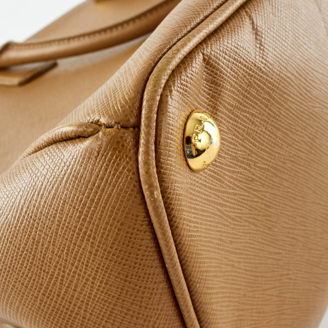 galleria saffiano leather tote bag